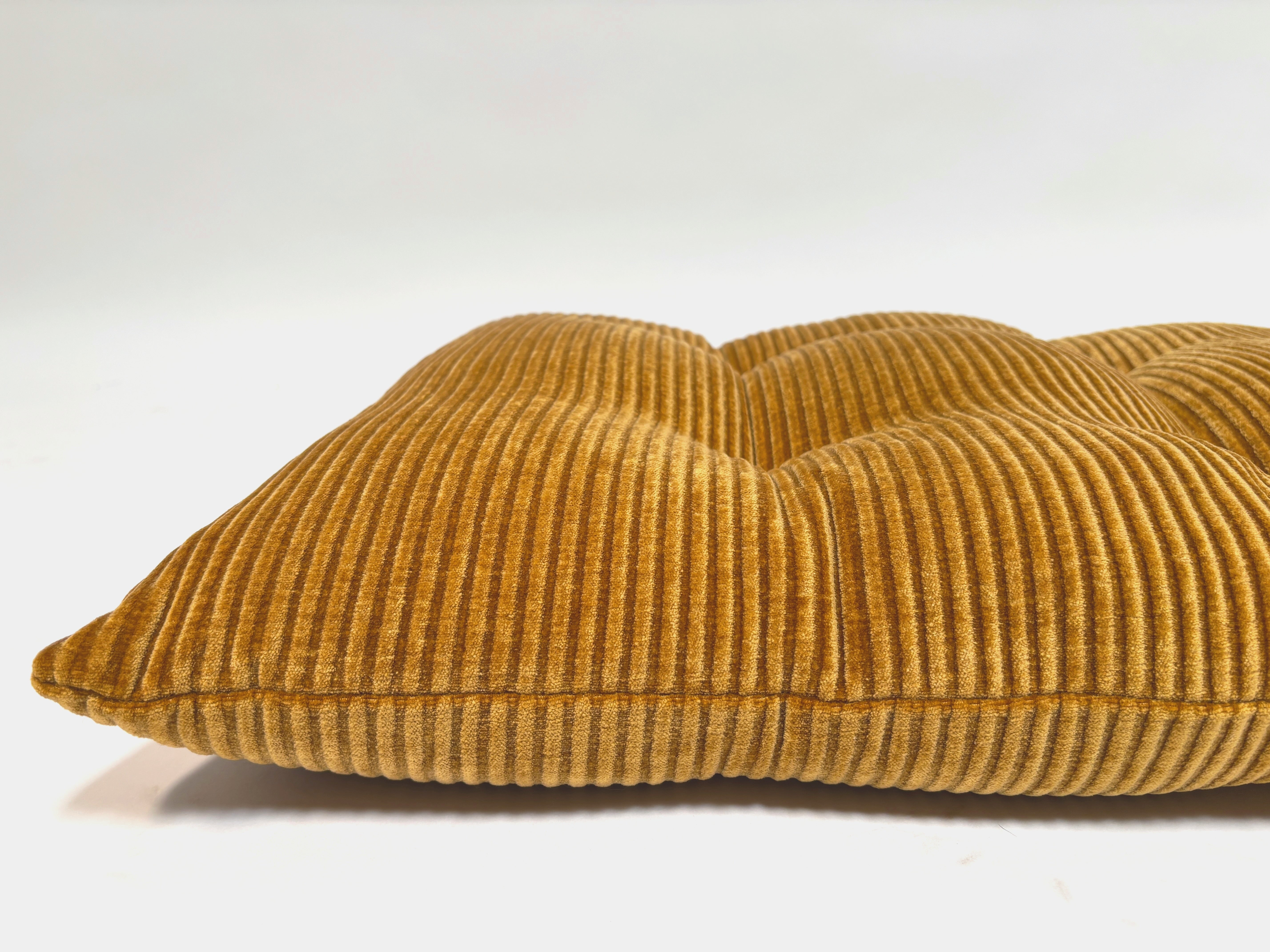 The Honey Cord – Pet Poufs